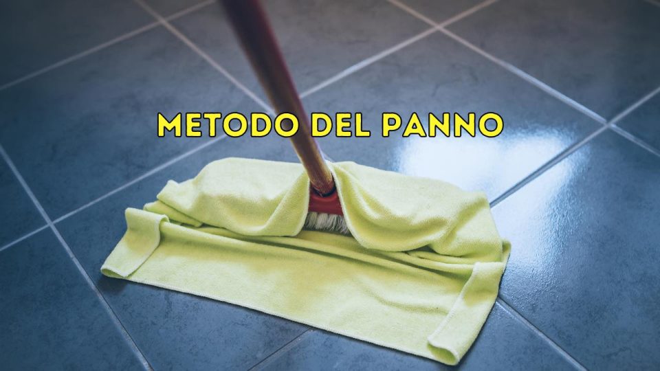 Sol très propre, comment le nettoyer en 2 minutes sans seau avec la méthode au chiffon