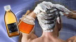 Éclaircir ses cheveux : 4 méthodes efficaces et naturelles